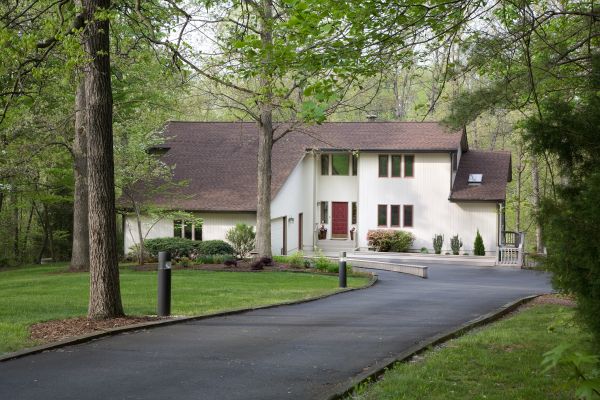 Cost of Blacktop Driveway Installation in Napa