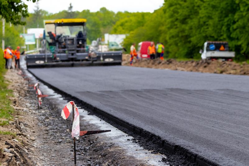 Asphalt Driveway Service
